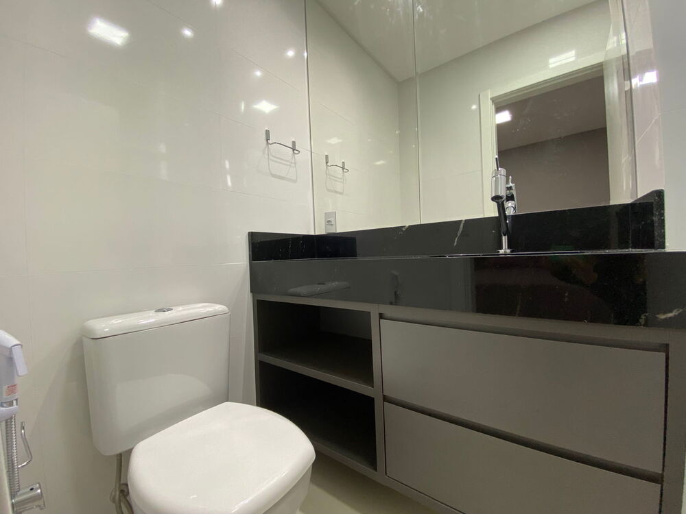 Apartamento, 3 quartos, 142 m² - Foto 1