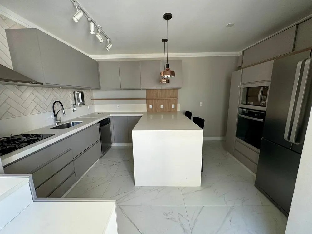 Apartamento, 3 quartos, 131 m² - Foto 3