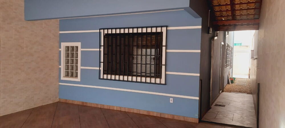 Casa à venda com 3 quartos, 105m² - Foto 2