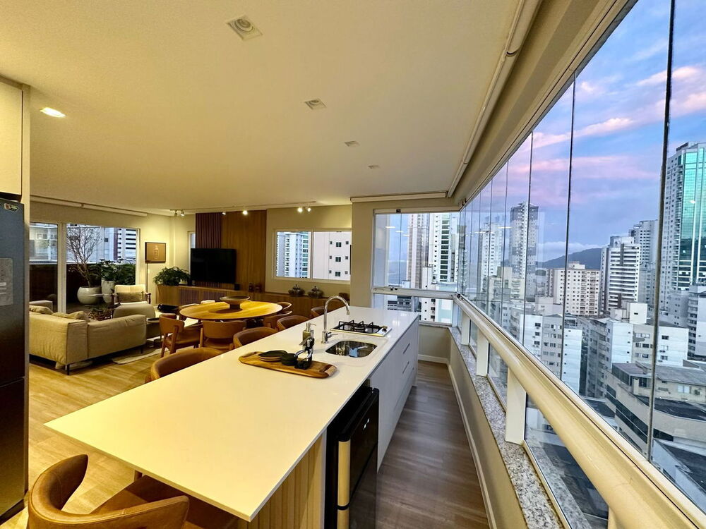 Cobertura, 4 quartos, 240 m² - Foto 3