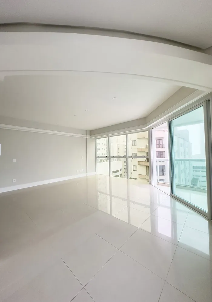 Apartamento, 3 quartos, 142 m² - Foto 2