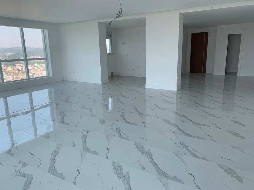 Apartamento, 3 quartos, 182 m² - Foto 2