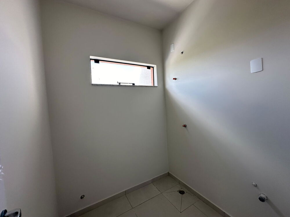 Casa à venda com 3 quartos, 106m² - Foto 6