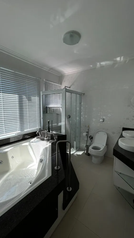 Casa, 3 quartos, 203 m² - Foto 10