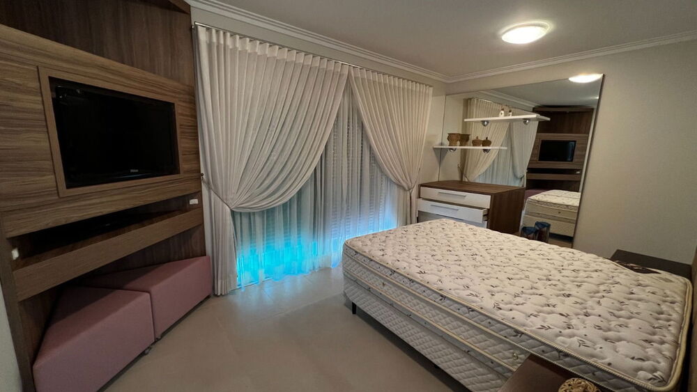Casa à venda com 3 quartos, 203m² - Foto 11