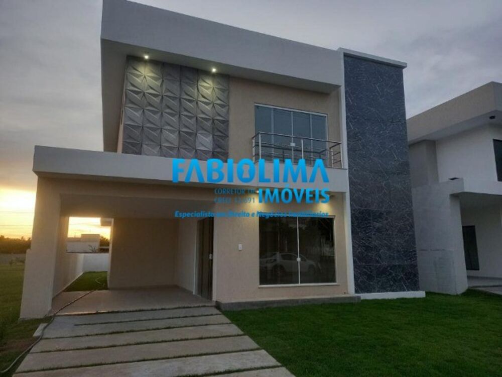 Casa de Condomínio à venda com 4 quartos, 275m² - Foto 1
