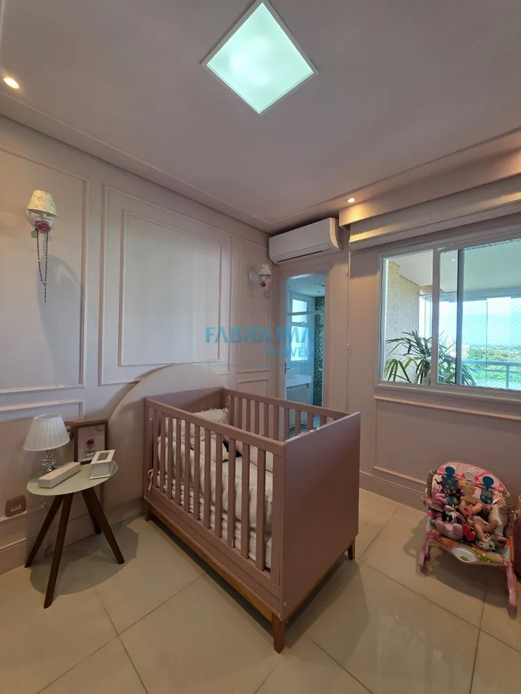 Apartamento, 3 quartos, 140 m² - Foto 1