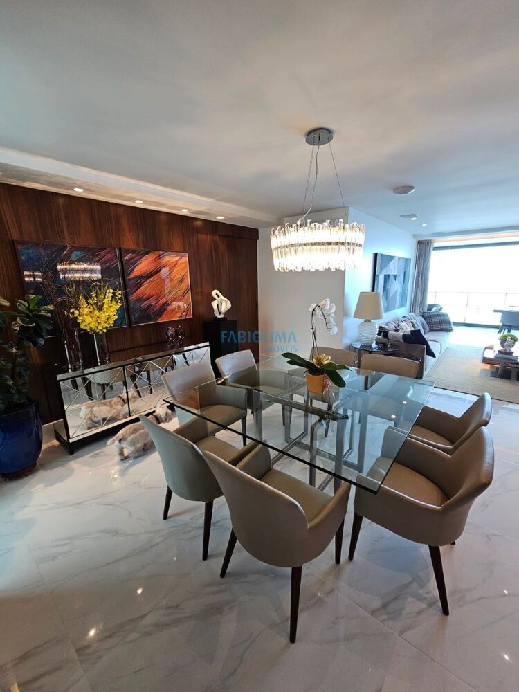Apartamento à venda com 4 quartos, 242m² - Foto 8