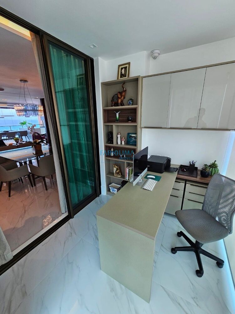 Apartamento à venda com 4 quartos, 242m² - Foto 11