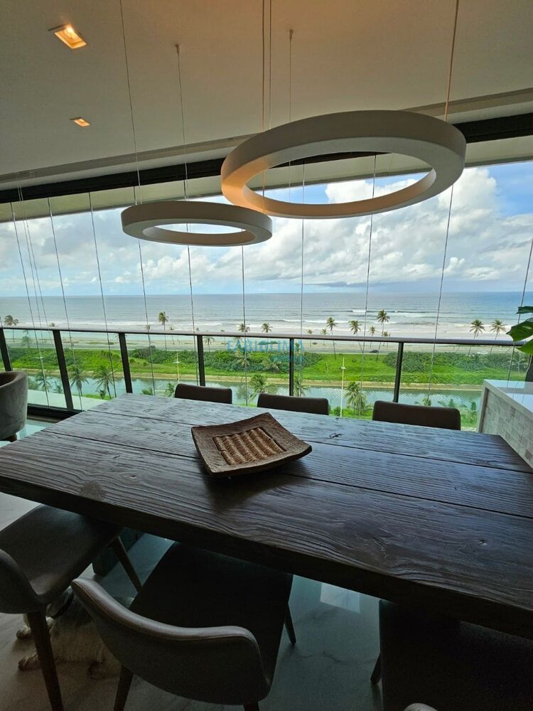 Apartamento à venda com 4 quartos, 242m² - Foto 2