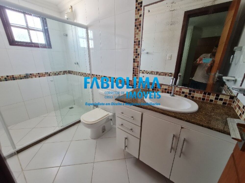 Casa de Condomínio à venda com 3 quartos, 420m² - Foto 3