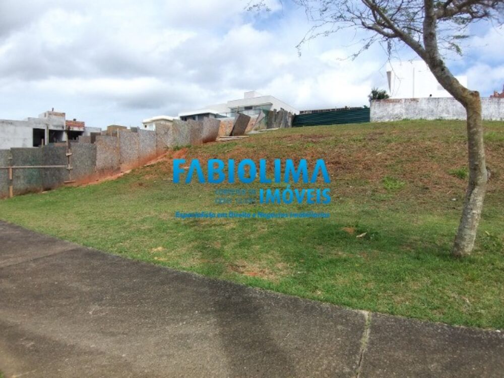 Terreno à venda, 385m² - Foto 1