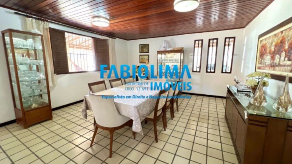 Casa à venda com 4 quartos, 836m² - Foto 3