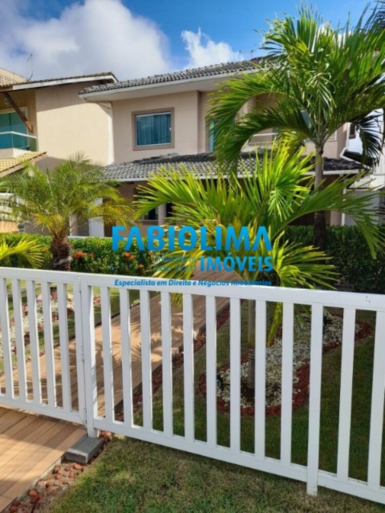 Casa de Condomínio à venda com 4 quartos, 300m² - Foto 2