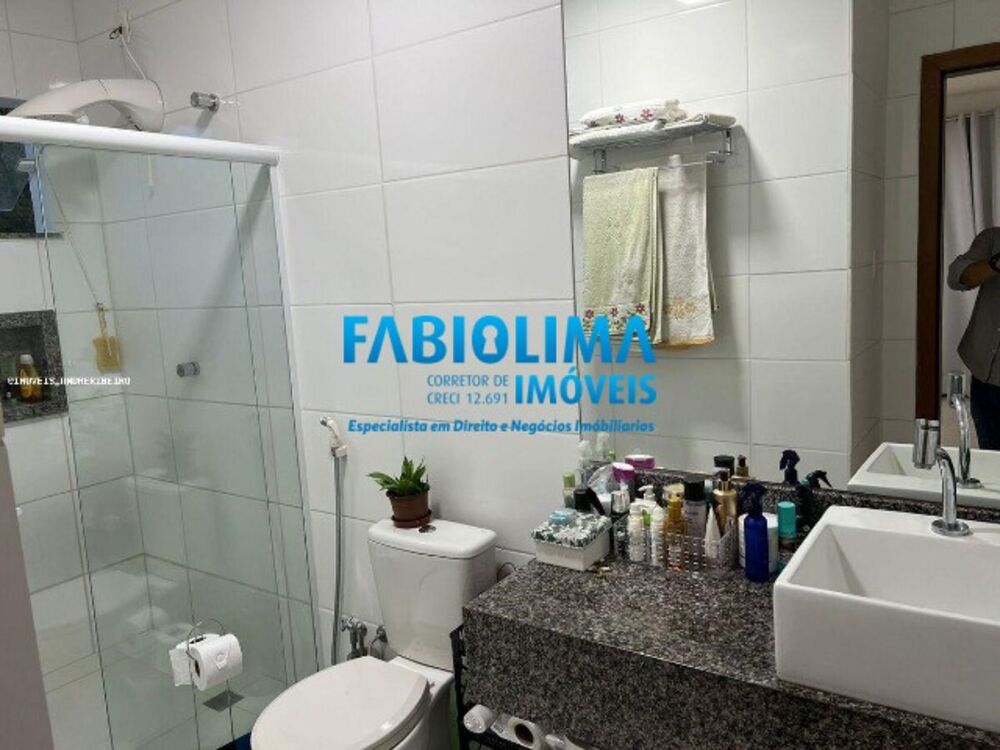 Casa de Condomínio à venda com 4 quartos, 300m² - Foto 8