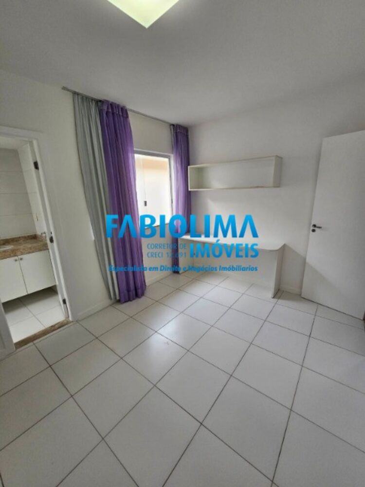 Casa de Condomínio à venda com 4 quartos, 200m² - Foto 2