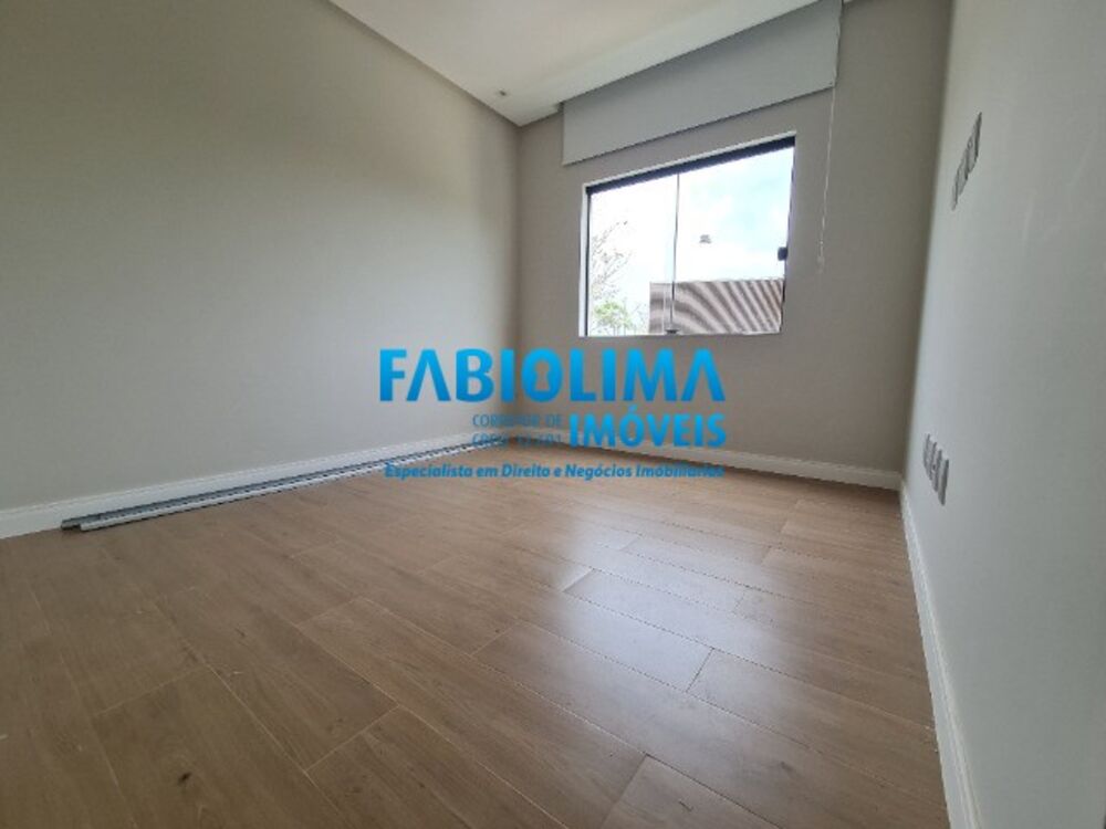 Casa de Condomínio à venda com 4 quartos, 411m² - Foto 2
