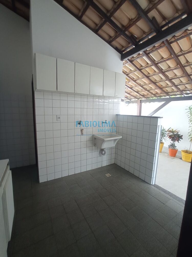 Casa de Condomínio à venda e aluguel com 3 quartos, 548m² - Foto 4