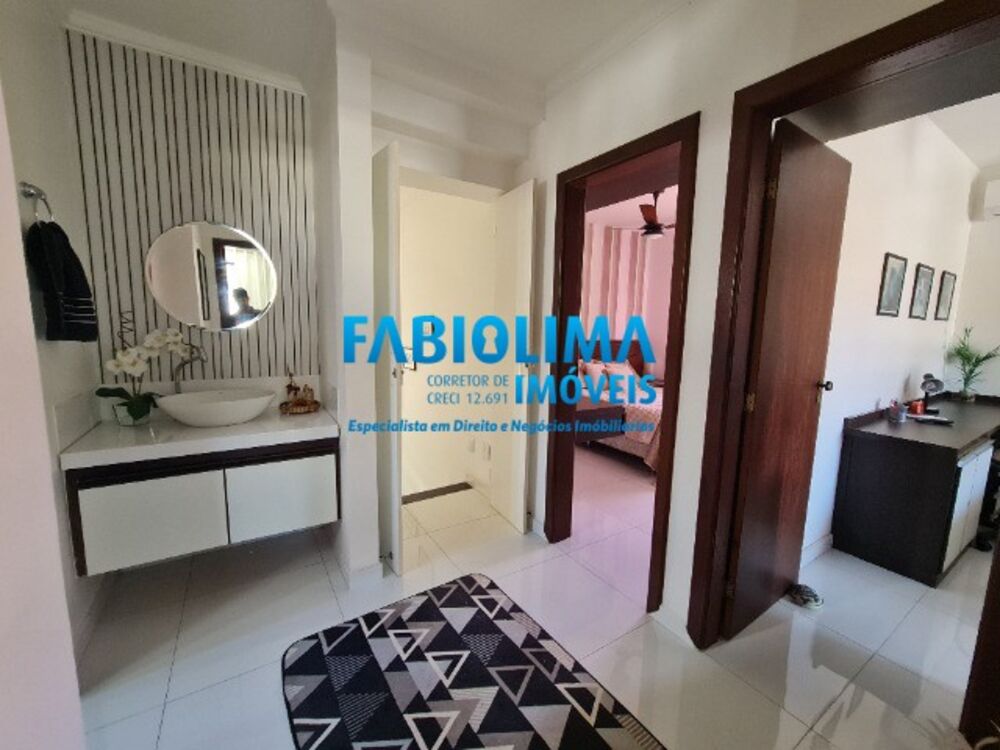 Casa de Condomínio à venda com 4 quartos, 420m² - Foto 4