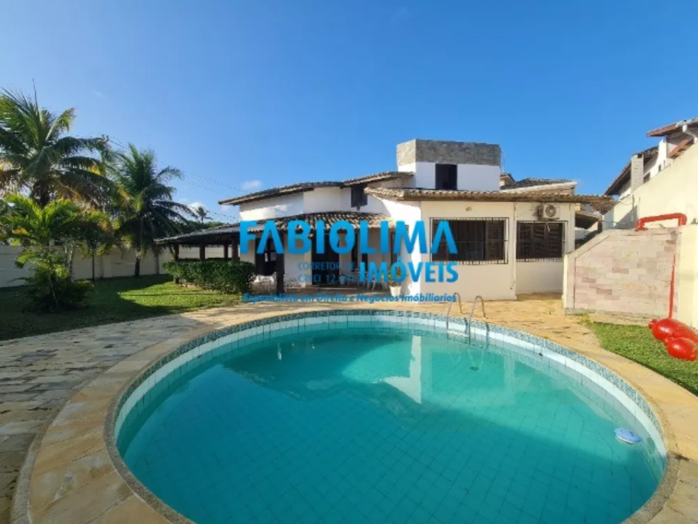 Casa de Condomínio à venda com 4 quartos, 600m² - Foto 2