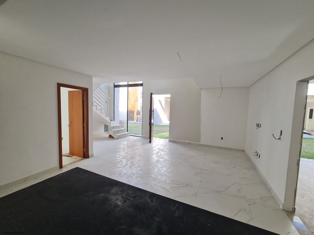 Casa de Condomínio à venda com 4 quartos - Foto 2