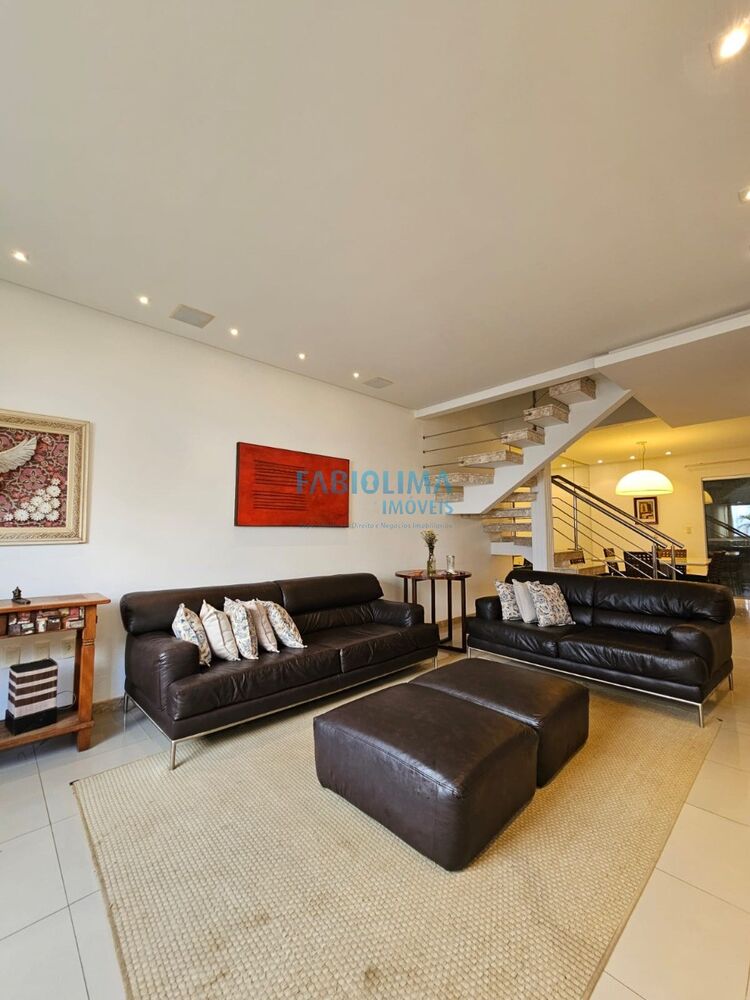 Casa de Condomínio para alugar com 4 quartos, 150m² - Foto 3