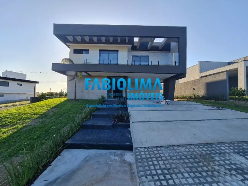 Casa de Condomínio à venda com 4 quartos, 500m² - Foto 1