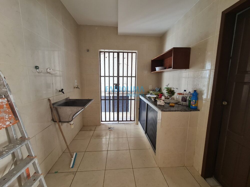 Casa à venda com 4 quartos, 317m² - Foto 5