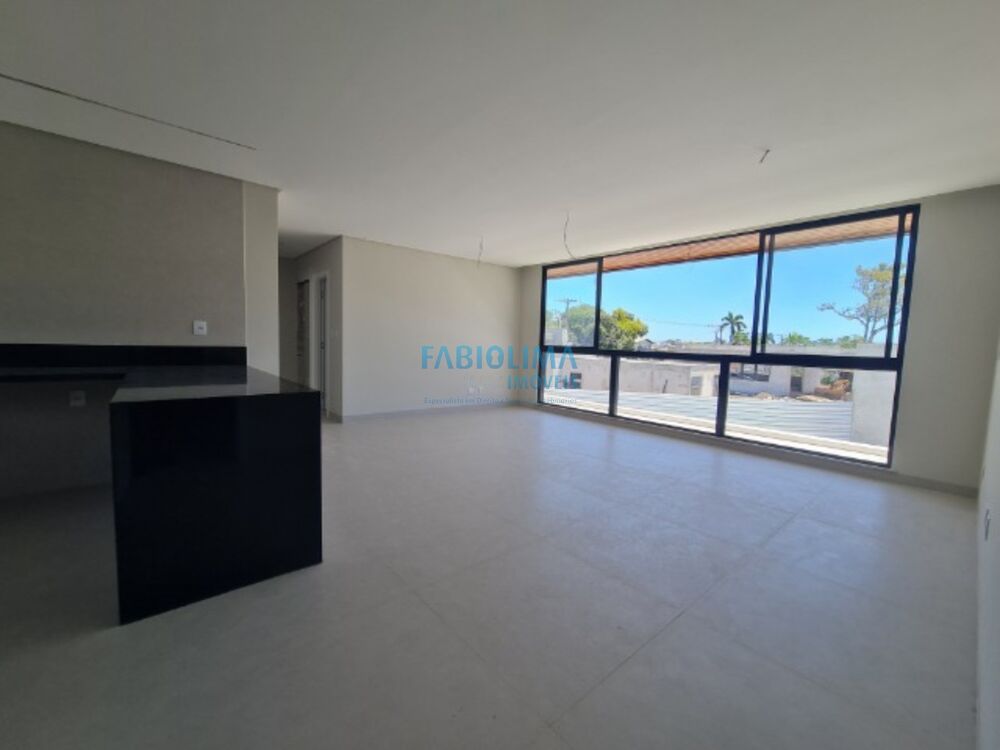 Apartamento à venda com 3 quartos, 94m² - Foto 3