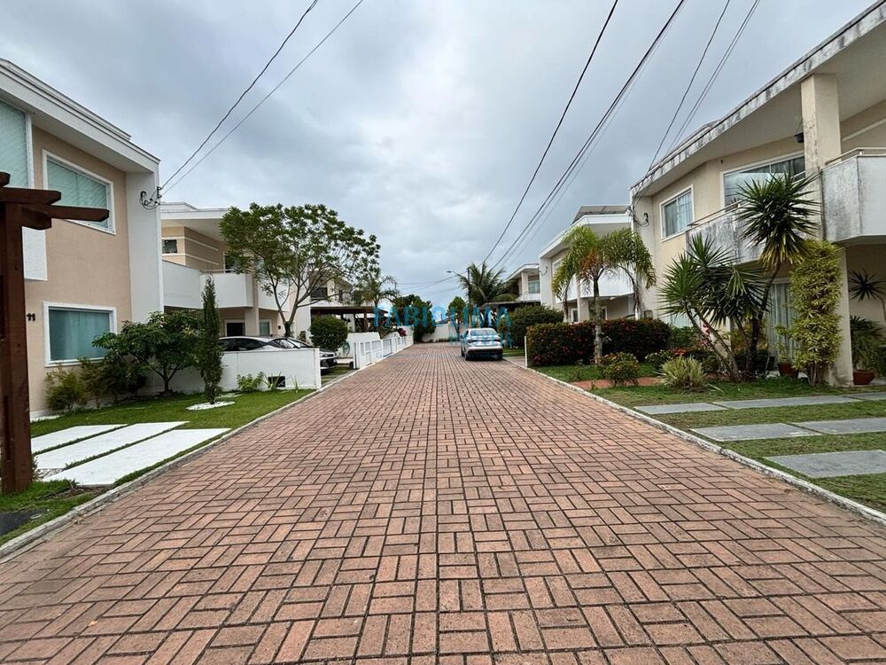 Casa de Condomínio para alugar com 4 quartos, 150m² - Foto 8