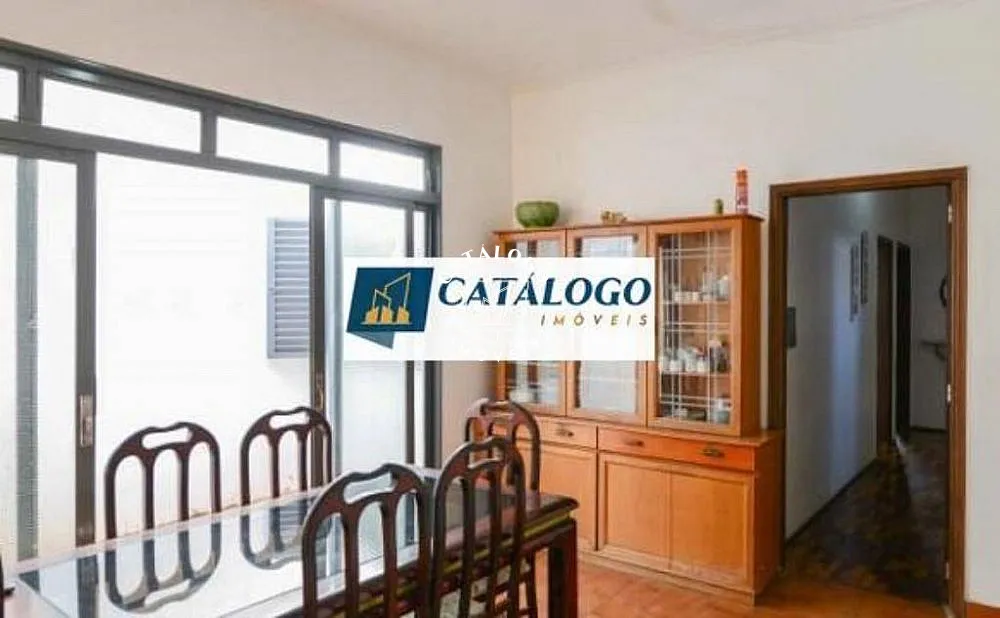 Casa, 4 quartos, 263 m² - Foto 1