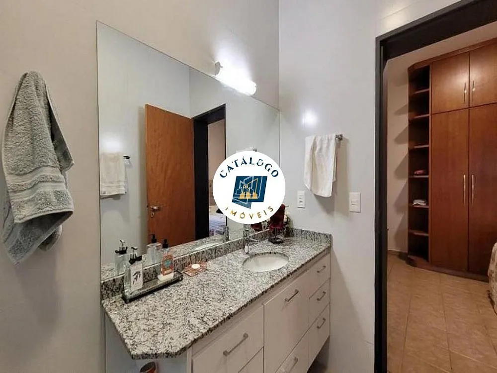 Casa, 3 quartos, 1716 m² - Foto 13