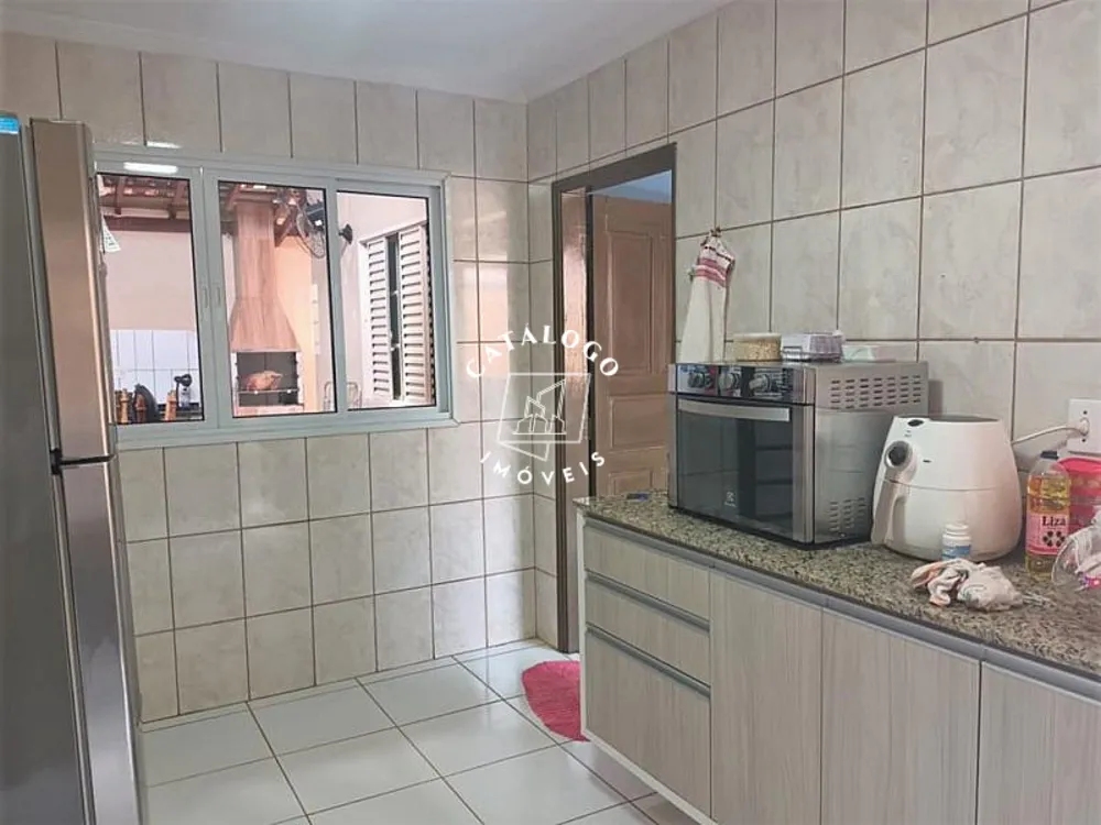 Casa, 5 quartos, 250 m² - Foto 4
