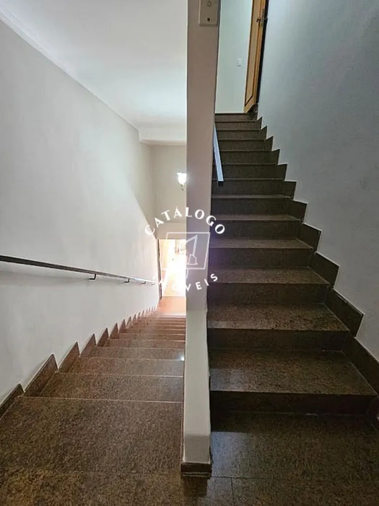 Casa, 3 quartos, 215 m² - Foto 1