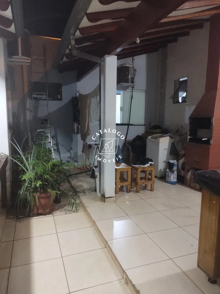 Casa, 3 quartos, 200 m² - Foto 2