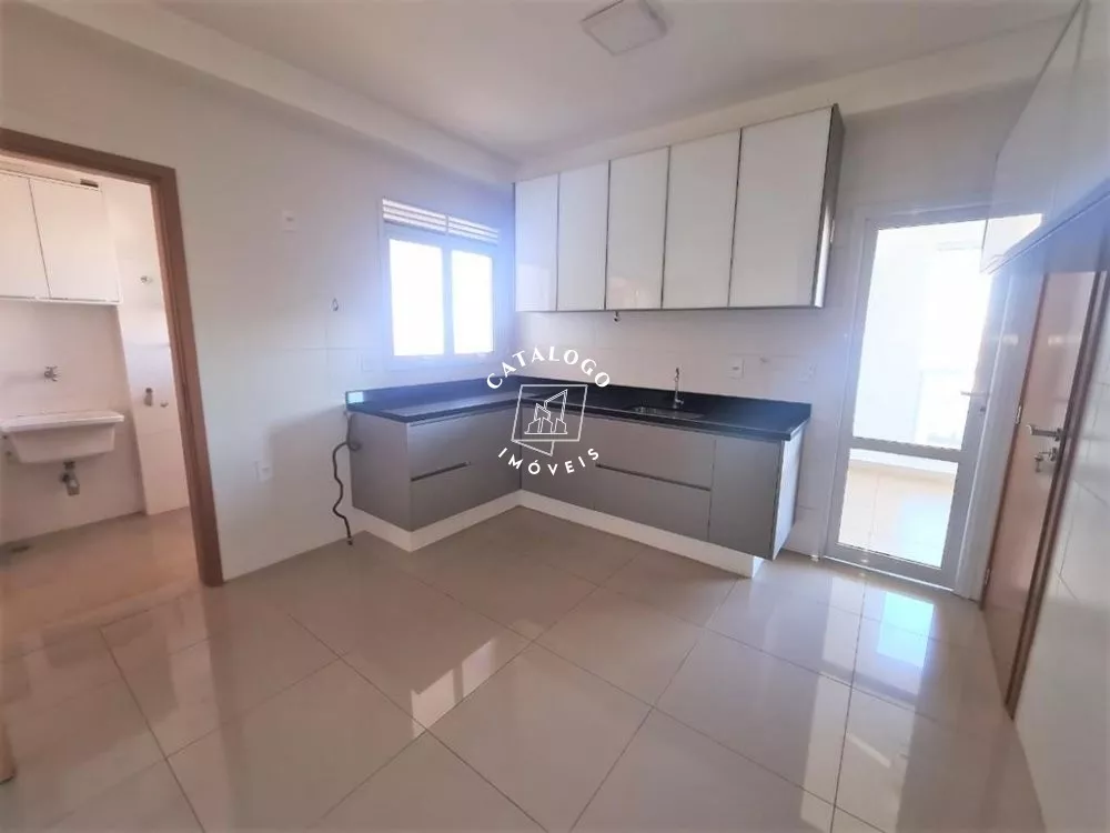 Apartamento à venda com 3 quartos, 172m² - Foto 5