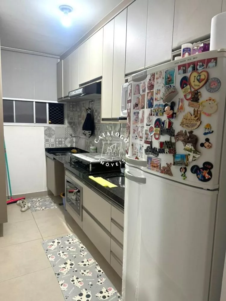 Apartamento à venda com 2 quartos, 49m² - Foto 3