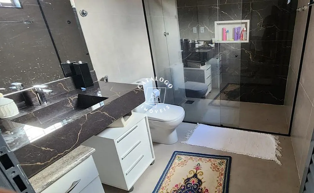Chácara, 4 quartos, 3000 m² - Foto 1