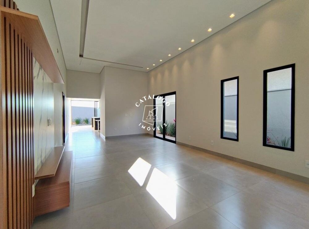 Casa de Condomínio à venda com 3 quartos, 336m² - Foto 1