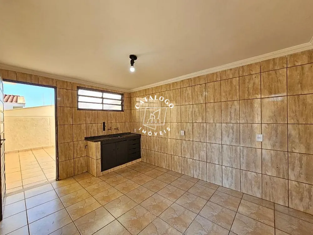 Casa, 3 quartos, 209 m² - Foto 2