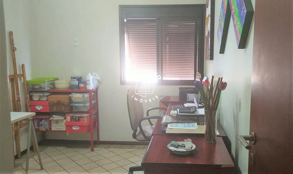 Apartamento, 3 quartos, 158 m² - Foto 2