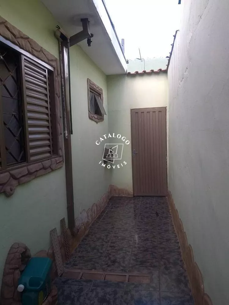 Casa, 3 quartos, 200 m² - Foto 4