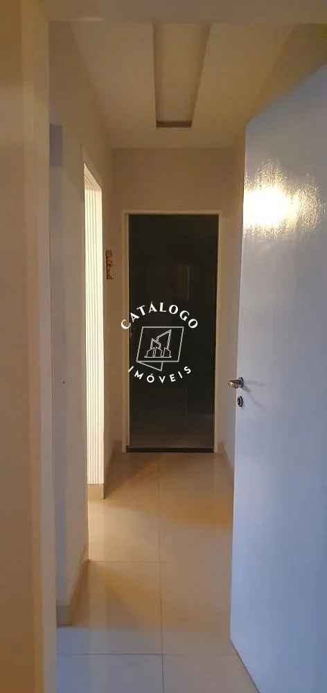 Casa, 2 quartos, 248 m² - Foto 1