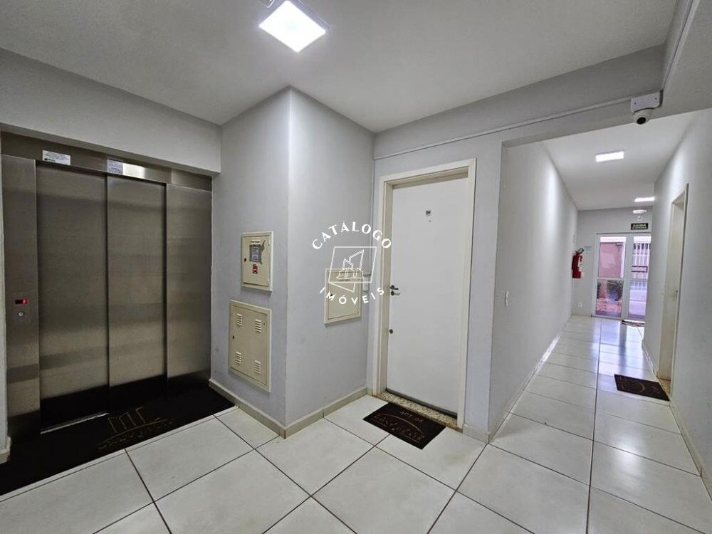 Apartamento à venda com 2 quartos, 57m² - Foto 13