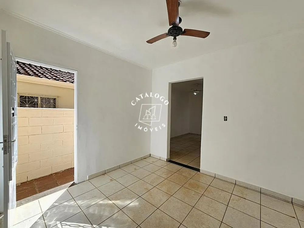 Casa, 4 quartos, 250 m² - Foto 2