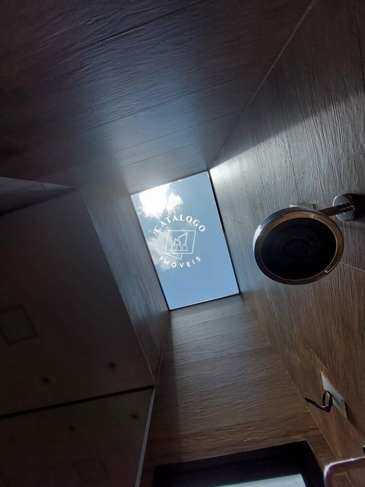 Casa de Condomínio à venda com 3 quartos, 361m² - Foto 4