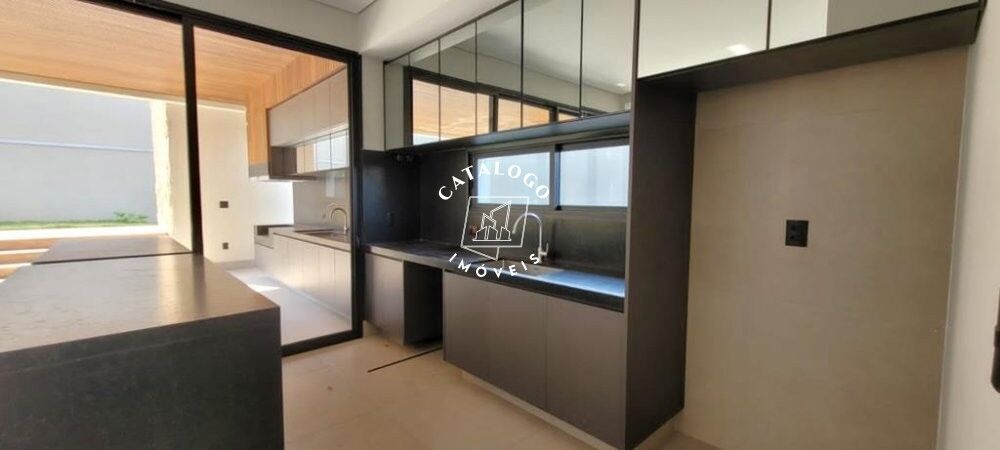 Casa de Condomínio à venda com 3 quartos, 494m² - Foto 4