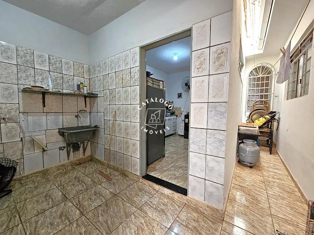 Casa, 4 quartos, 217 m² - Foto 4