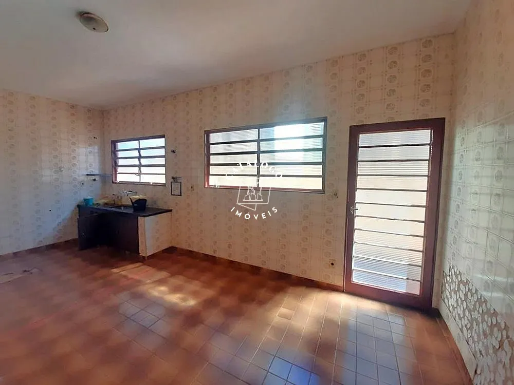 Casa, 3 quartos, 210 m² - Foto 3