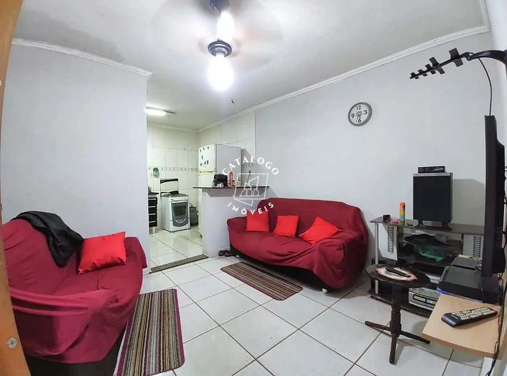 Casa, 2 quartos, 225 m² - Foto 1